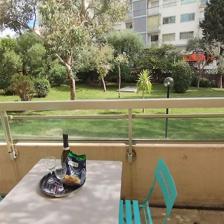 5' Wifi Parking